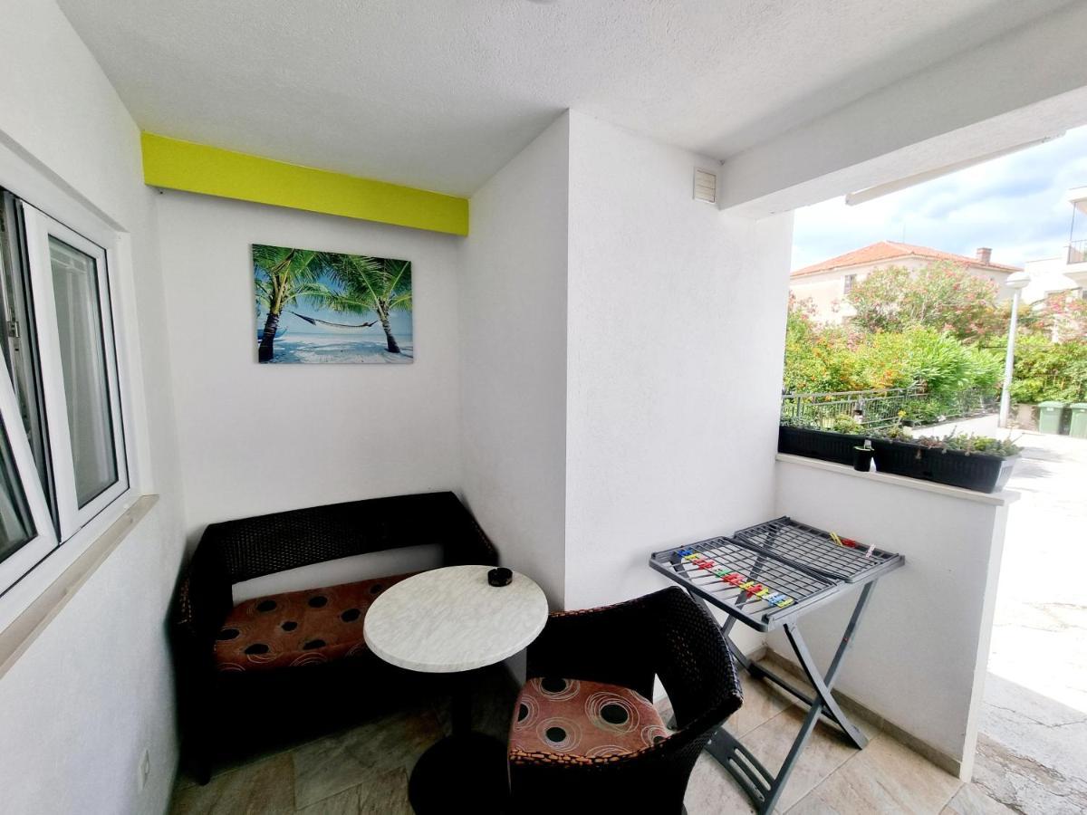 Apartments Luxury Oasis Makarska Buitenkant foto