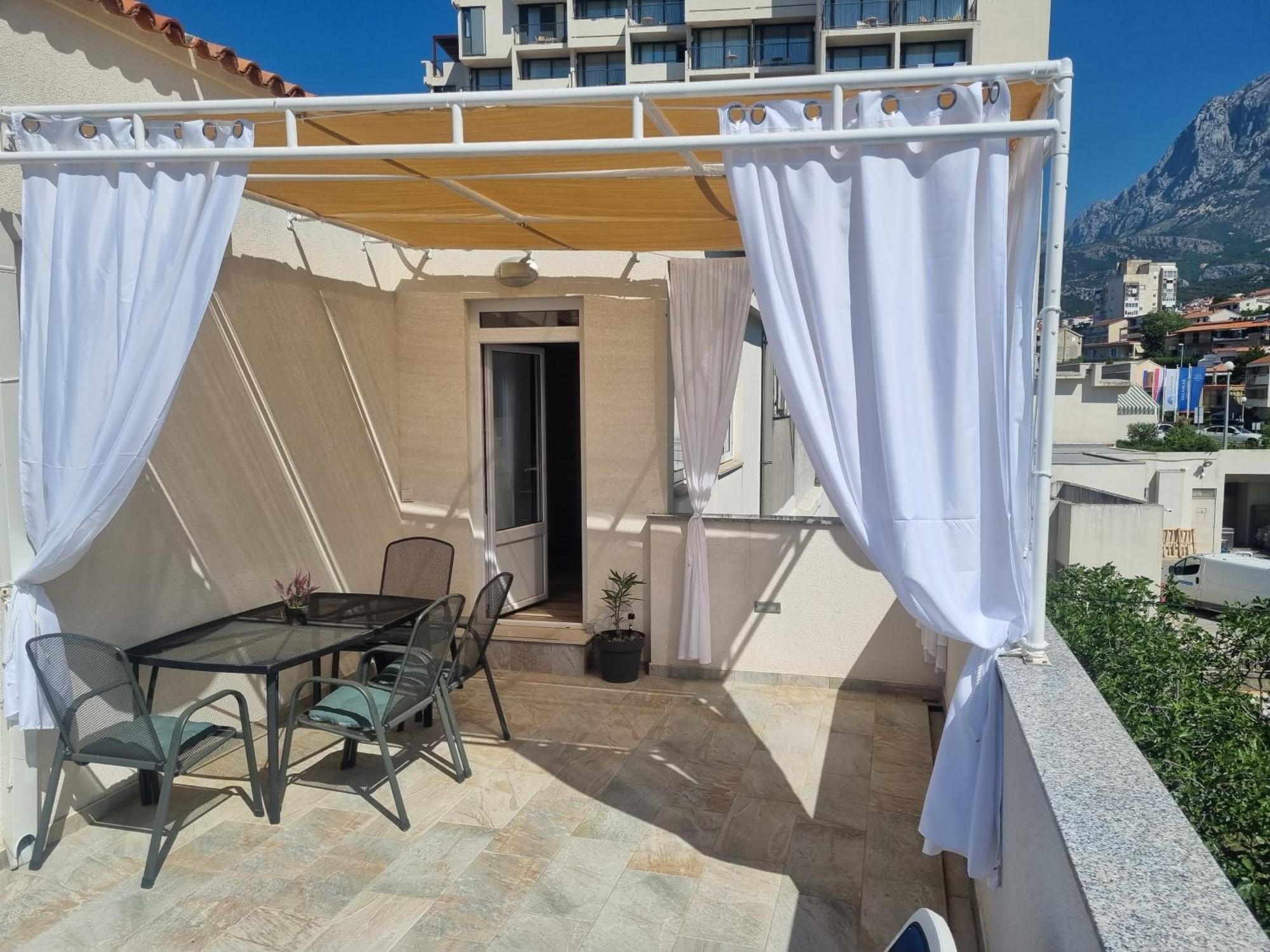 Apartments Luxury Oasis Makarska Buitenkant foto