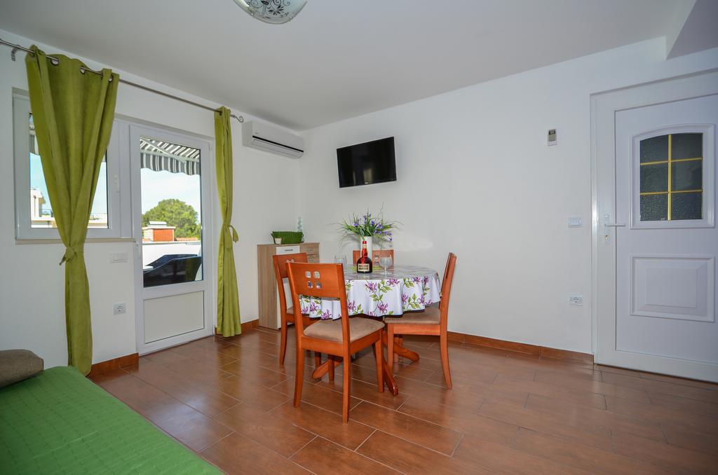 Apartments Luxury Oasis Makarska Buitenkant foto